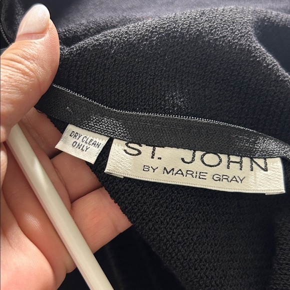 St. John Classic Black Knit Sweater - Picture 5 of 6